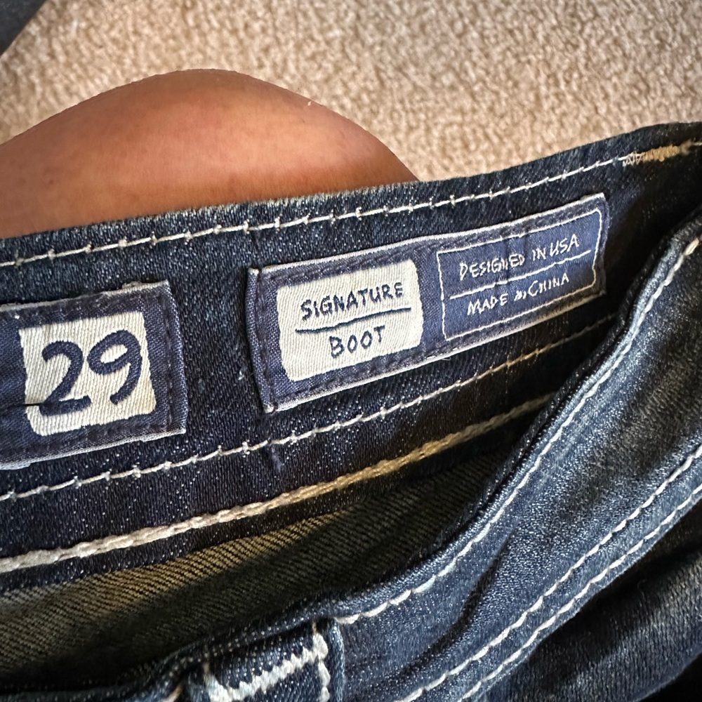 Miss Me Blue Flare Wide Leg Jeans with Vintage Charm - Picture 4 of 4